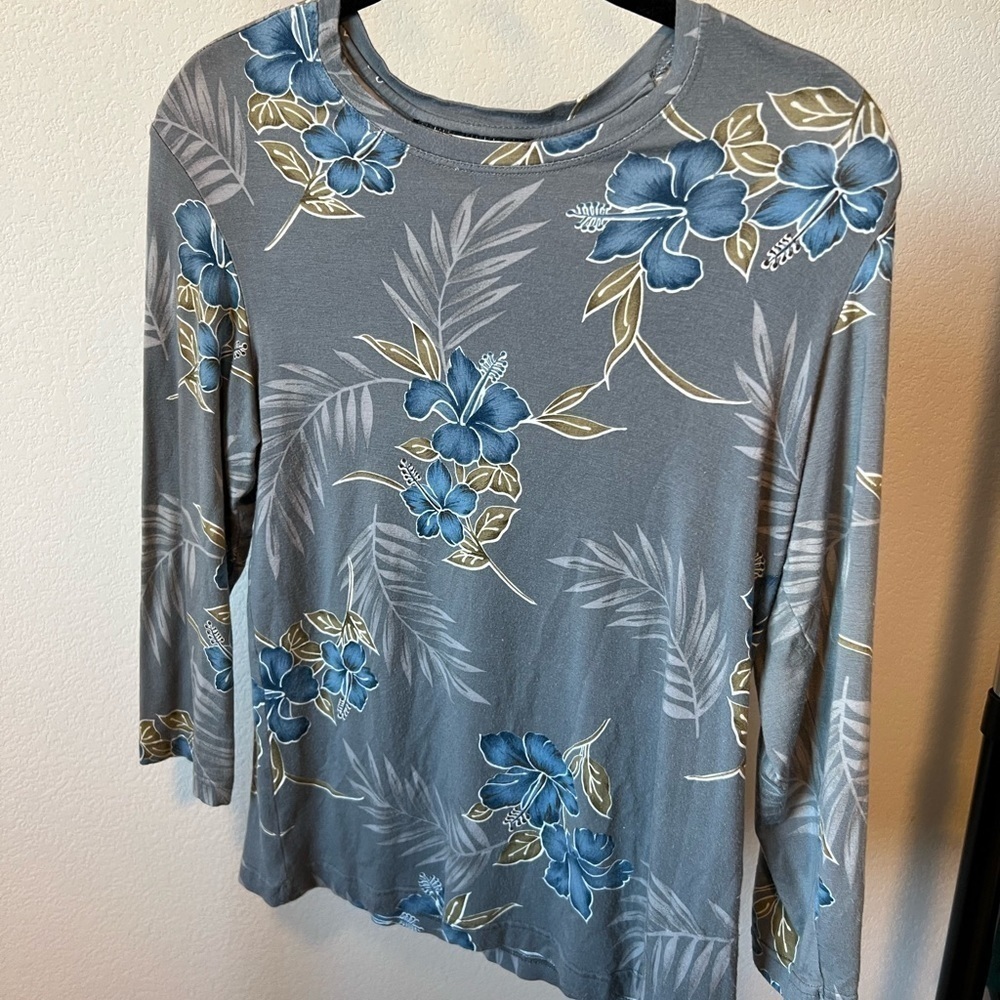 CARIBBEAN Joe Women’s Gray Floral Top Size Medium‎